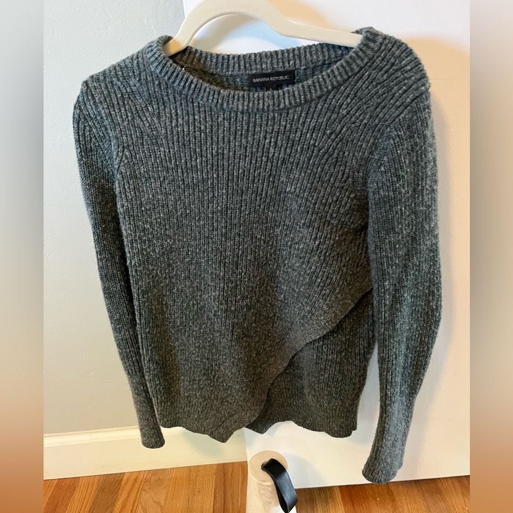 Banana Republic Women's Crew Neck Sweater
